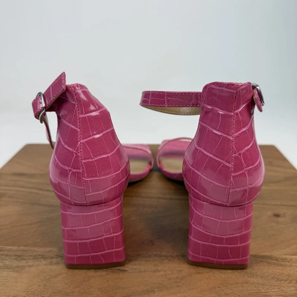 New‎ NWOB Womens Abound Finn Pink Croc Print Ankle Strap Sandals Heels Size 11 M